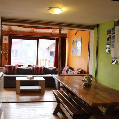 Hostel Hikers Den Жабляк Екстер'єр фото